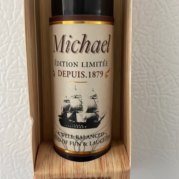 Michael magnetic corkscrew and bottle opener new - Picture 2 of 4